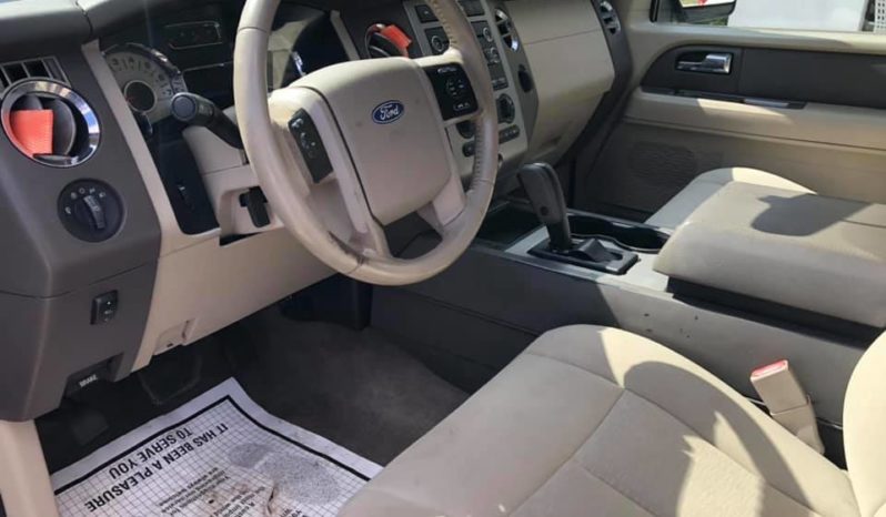 2012 Ford Expedition XL Sport Utility 4D full